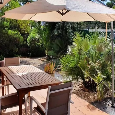 For 4 People Saint-Raphael (Var)